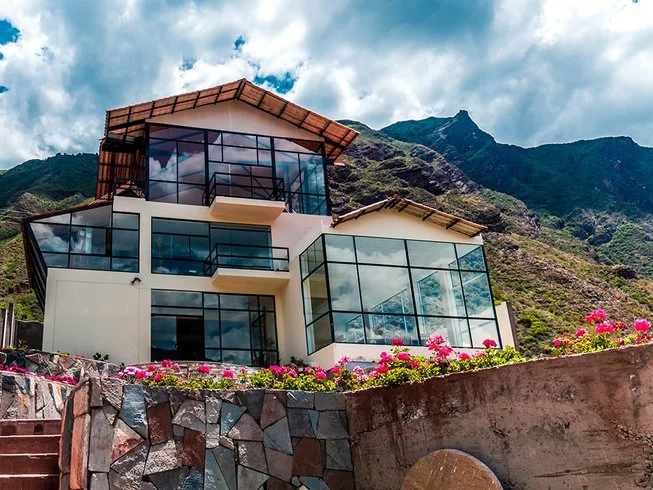 Wildly Well Retreats Urubamba
