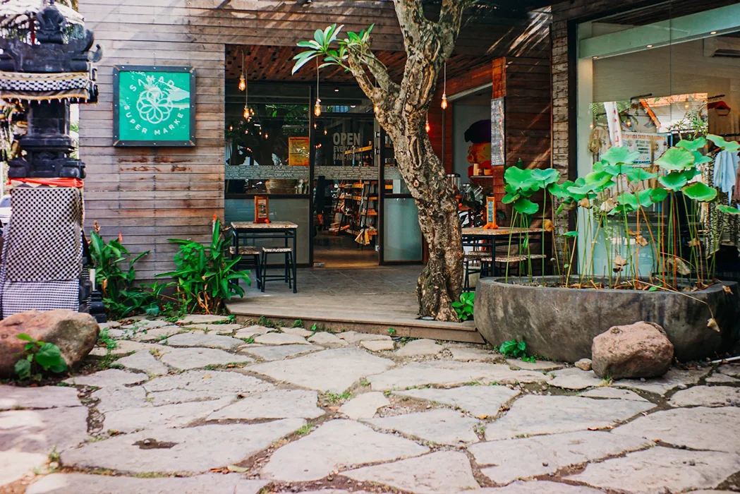 SΛMΛDI Yoga & Wellness Center Indonesia