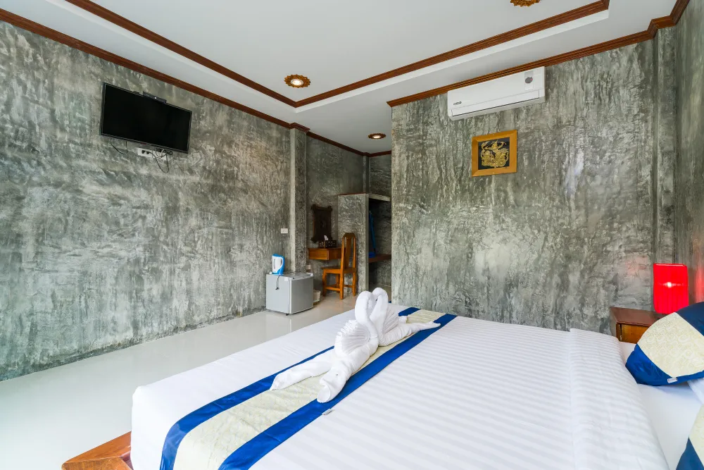 World Peace Yoga School, Thailand 