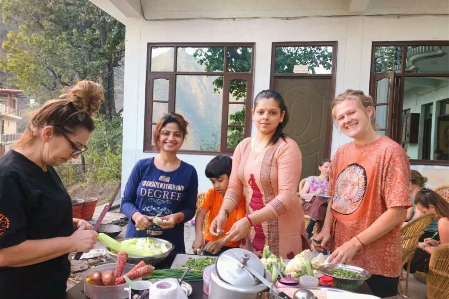  India