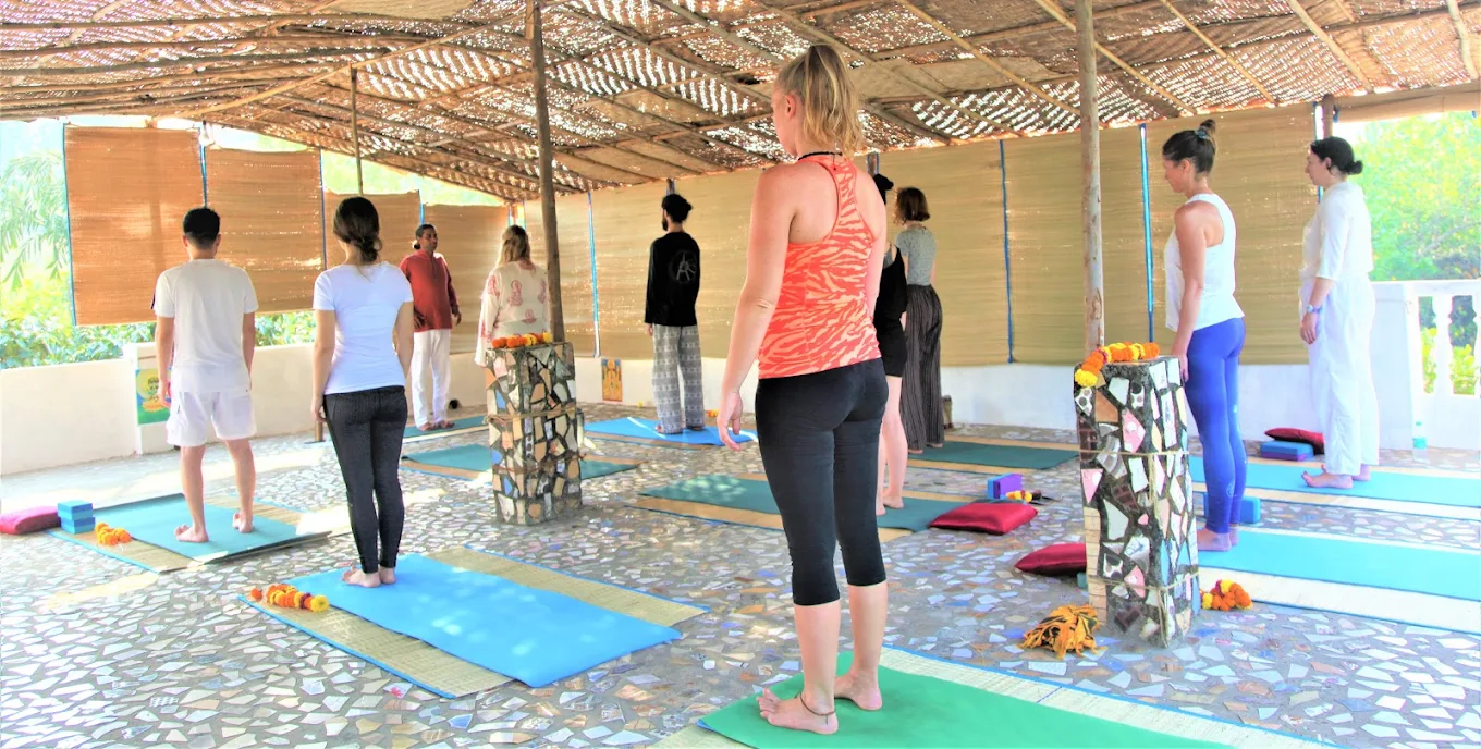 Mukta Kundalini Tantra Yoga India