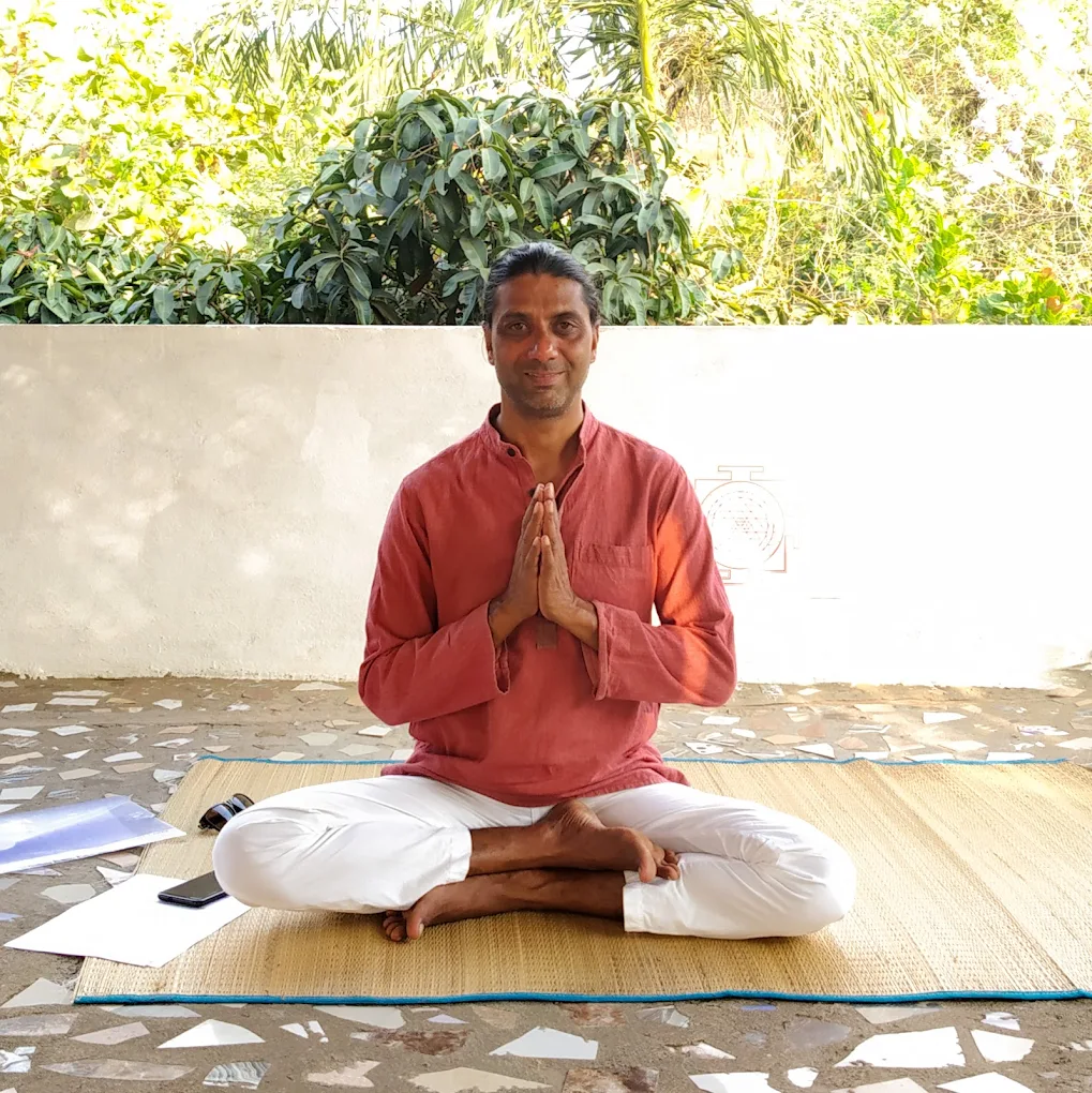 Mukta Kundalini Tantra Yoga India