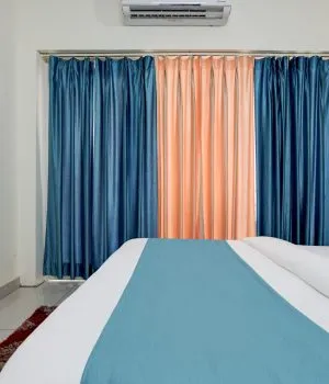 Aradhana Yogashala 