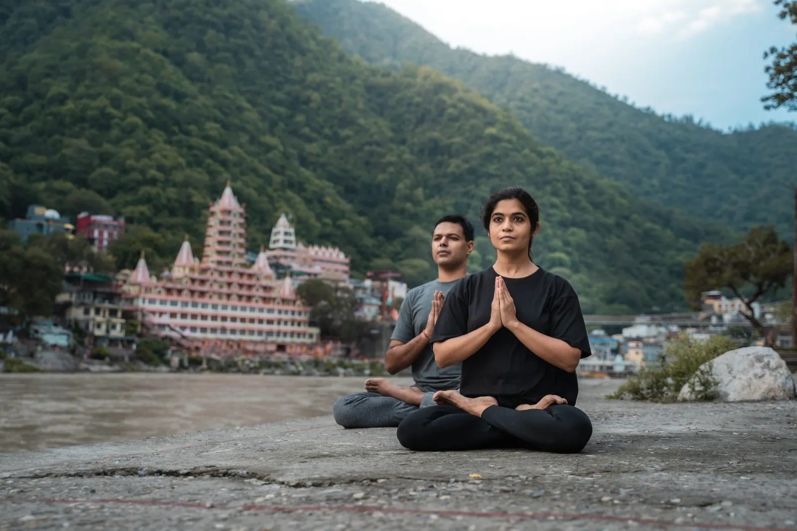 Prashmana Yoga Image