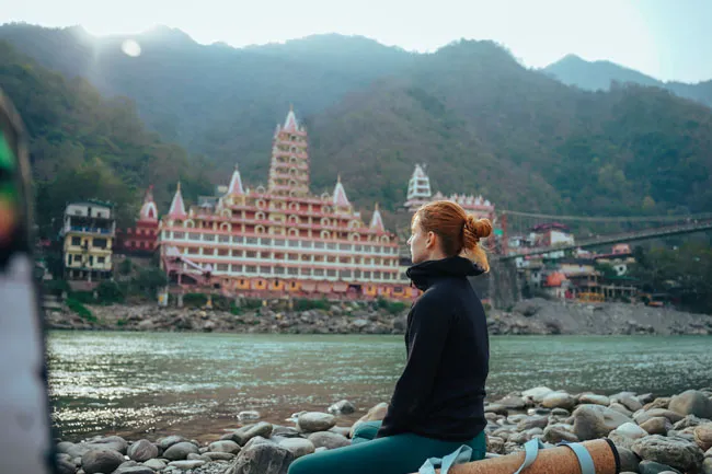 Rishikesh Yoga Healing School 