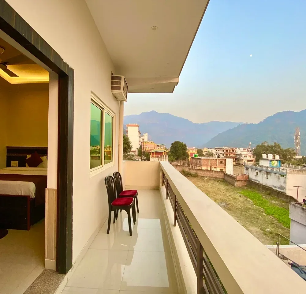 Rishikesh Vinyasa Yogashram India
