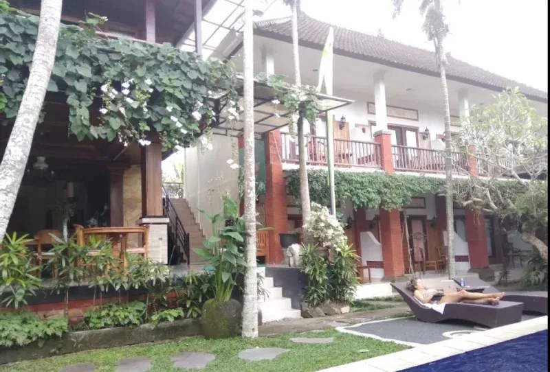  Ubud