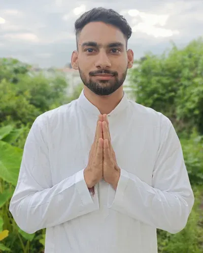  India