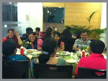Hotel yog Vashishth 