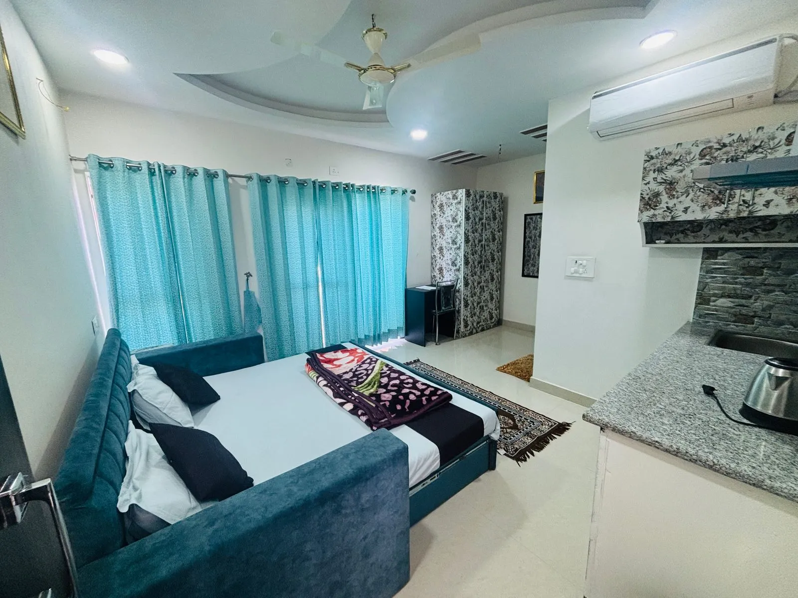 KrishnaBalram PolyClinic Ayurveda Center 