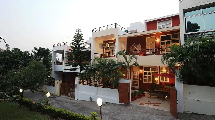 Lamrin Hotels & Resorts 