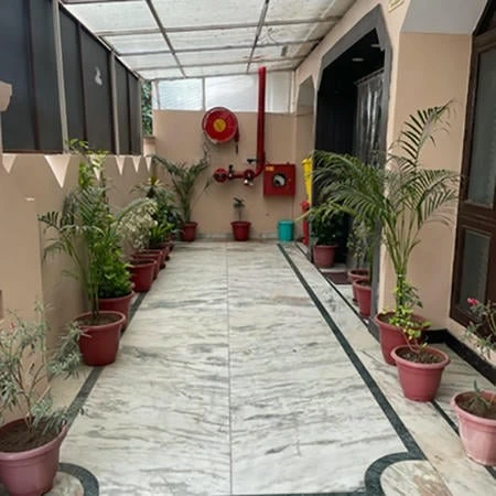  India