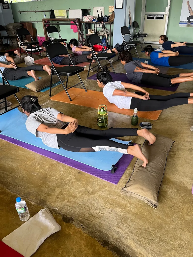 Nanda Siriwardne Hatha Yoga Institute Colombo