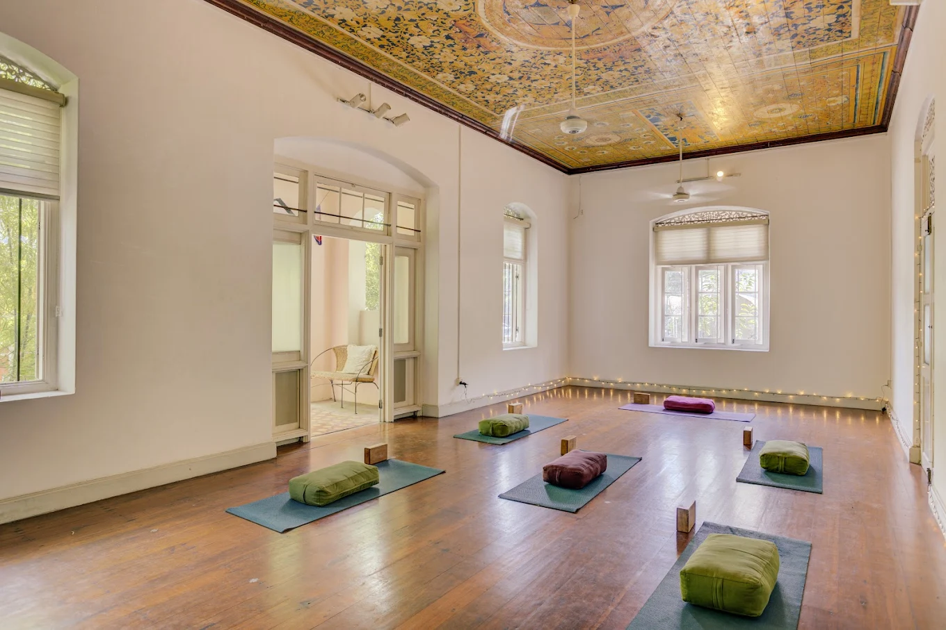 Prana Lounge & Home Holistic Health Yoga Center