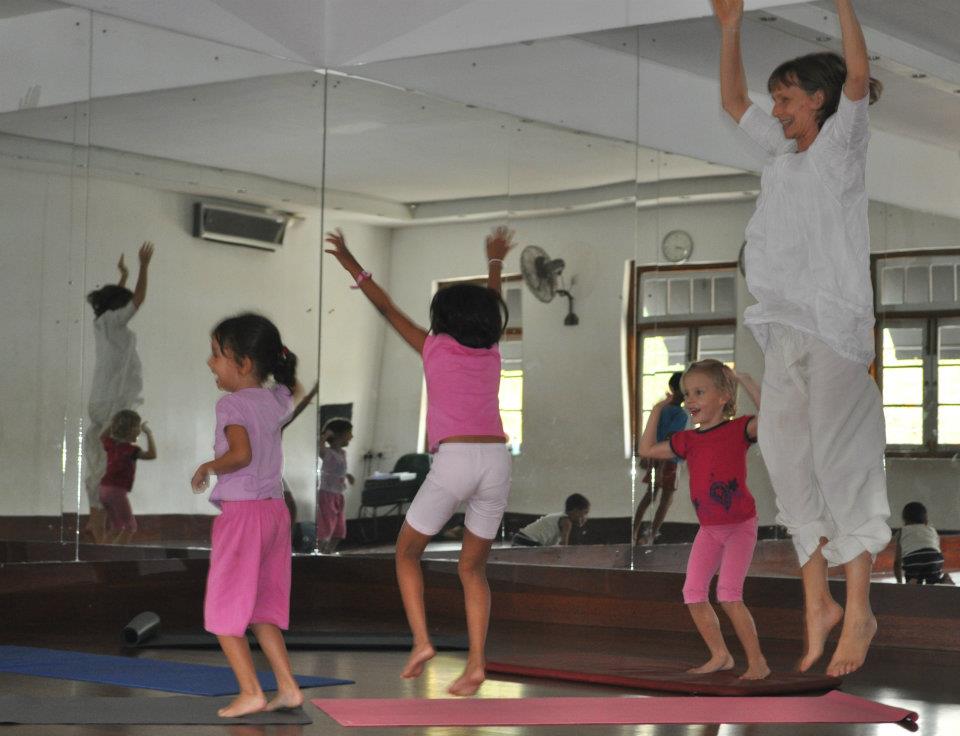 Yoga For Kids (lakshan Yoga) 