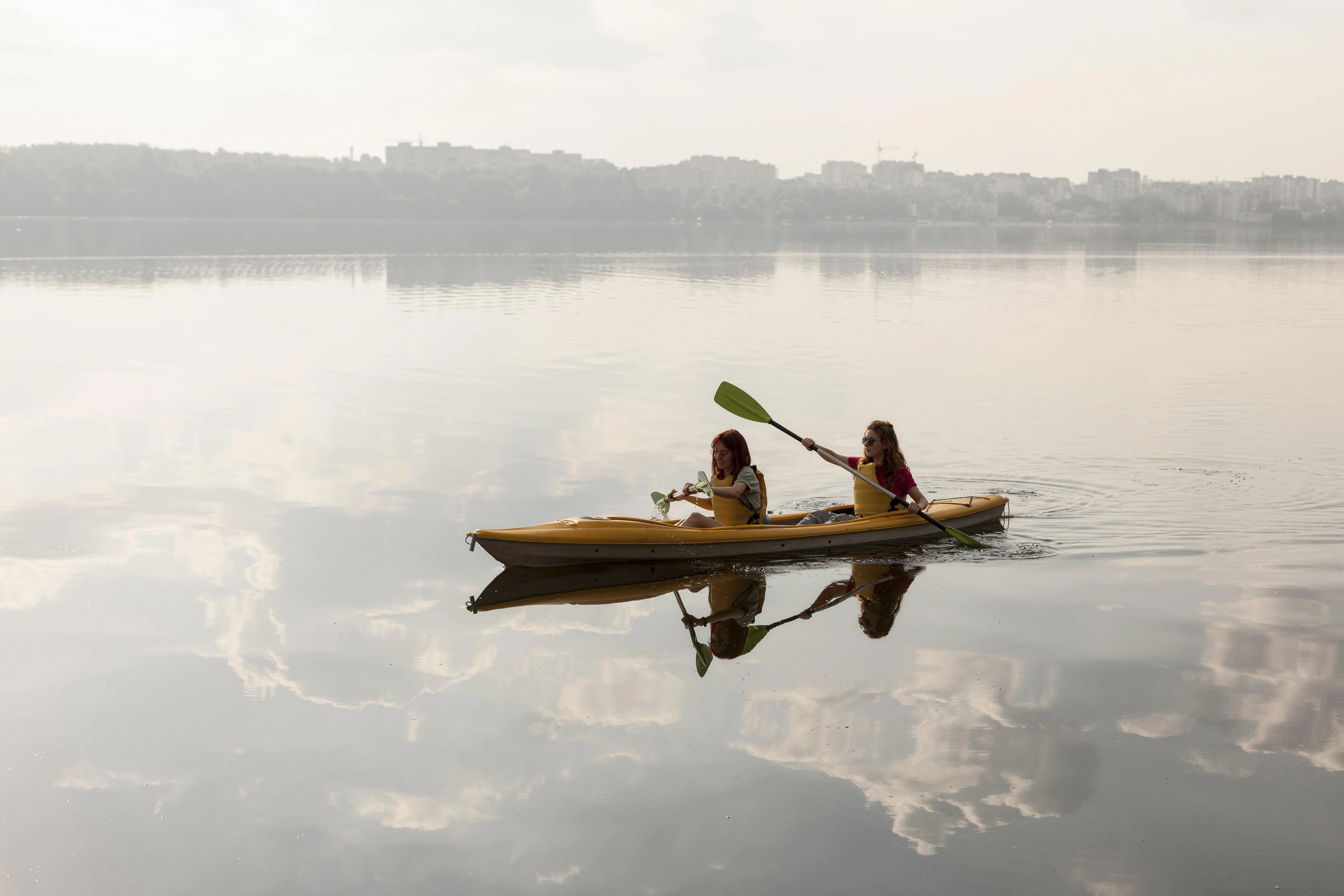 kayaking adventure1744877166.webp