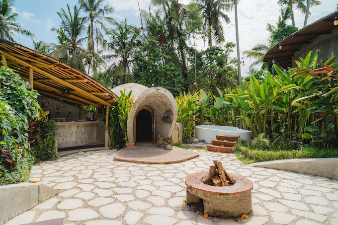 hot stone club ubud271764414757.webp