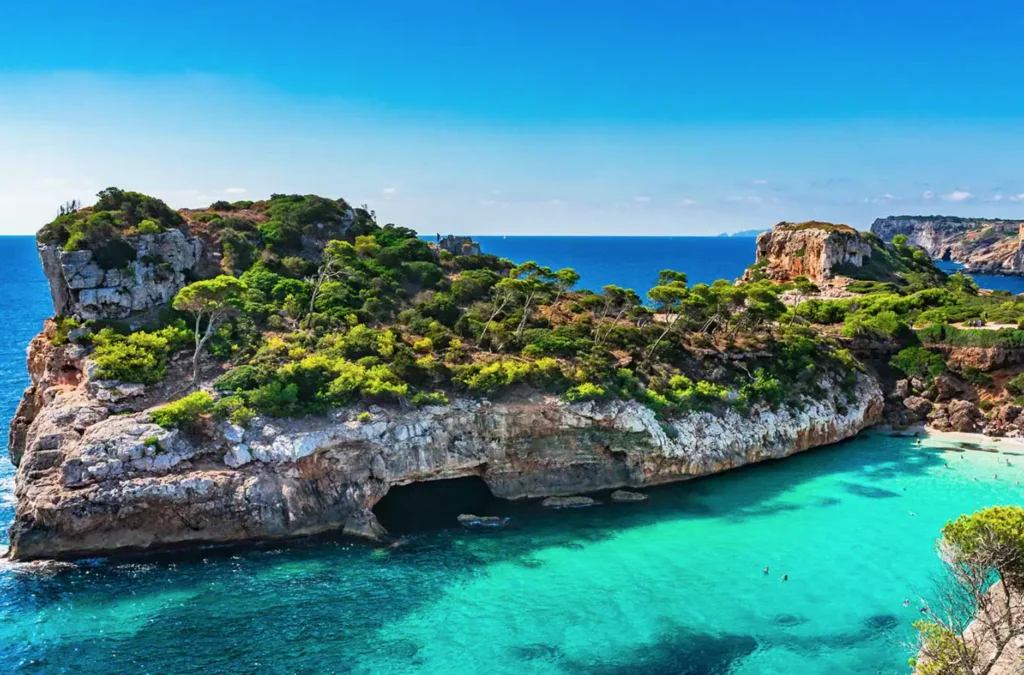 7 Day Ascend Yoga Immersion Retreat In Mallorca, Spain26.webp