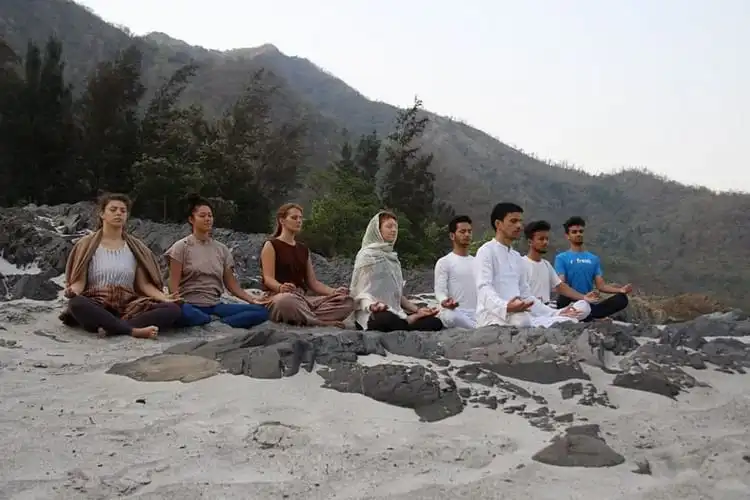 experiences_2023_19_2299_200 Hrs Yoga Teacher Training Course in Rishikesh By Swami Vivekananda Yoga & Reiki school Rishikesh3 (1).webp