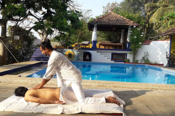 AyurYoga-Massage-Training-Goa-569x379.webp