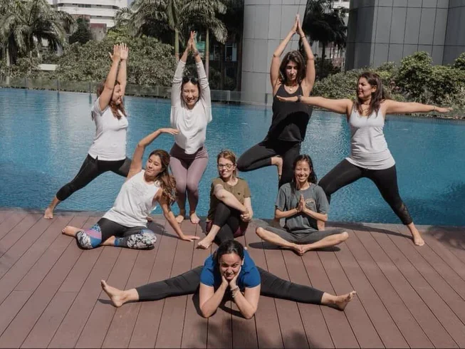 experiences/2024/11/12/11 day 200hour goddess yoga teacher training in khlong toei bangkok 2 11731406376.webp