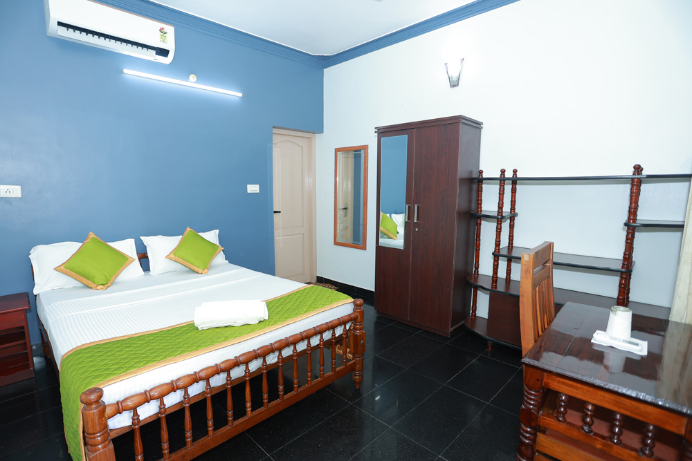 ideal ayurvedic resort kerala 121756120626.jpg