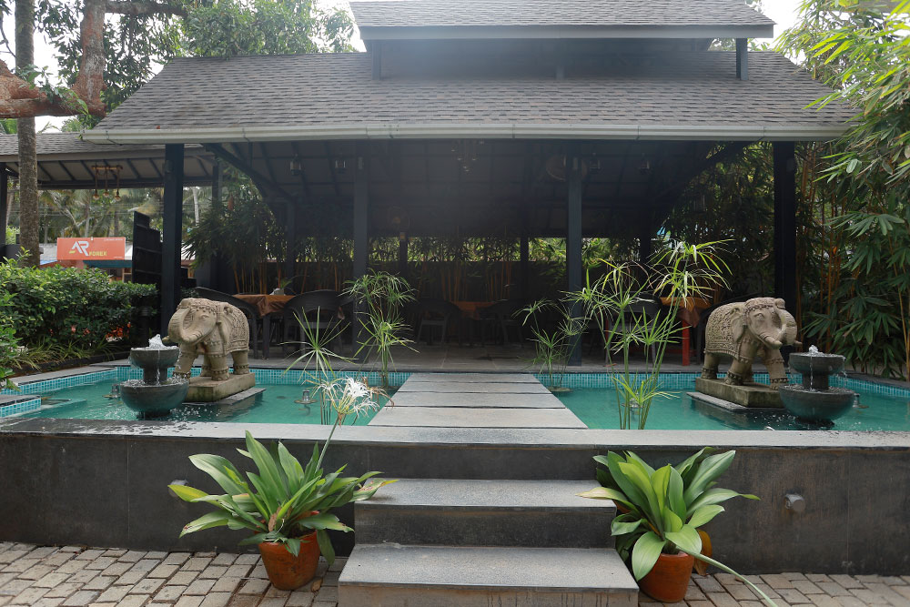 ideal ayurvedic resort kerala 201756120627.jpg