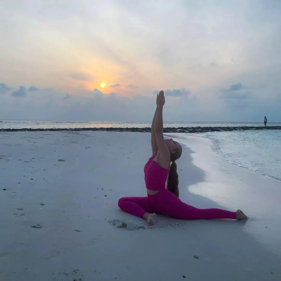 yin yoga therapy training121766568090.webp